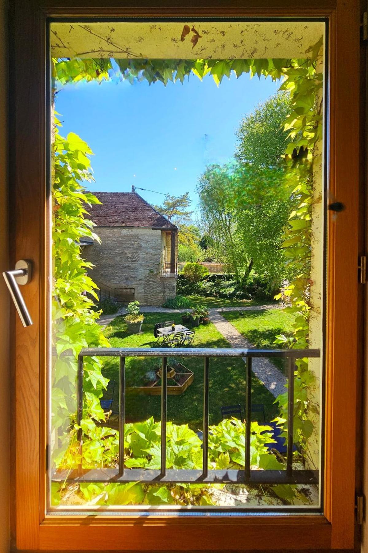 La Cote Monsieur Country house *