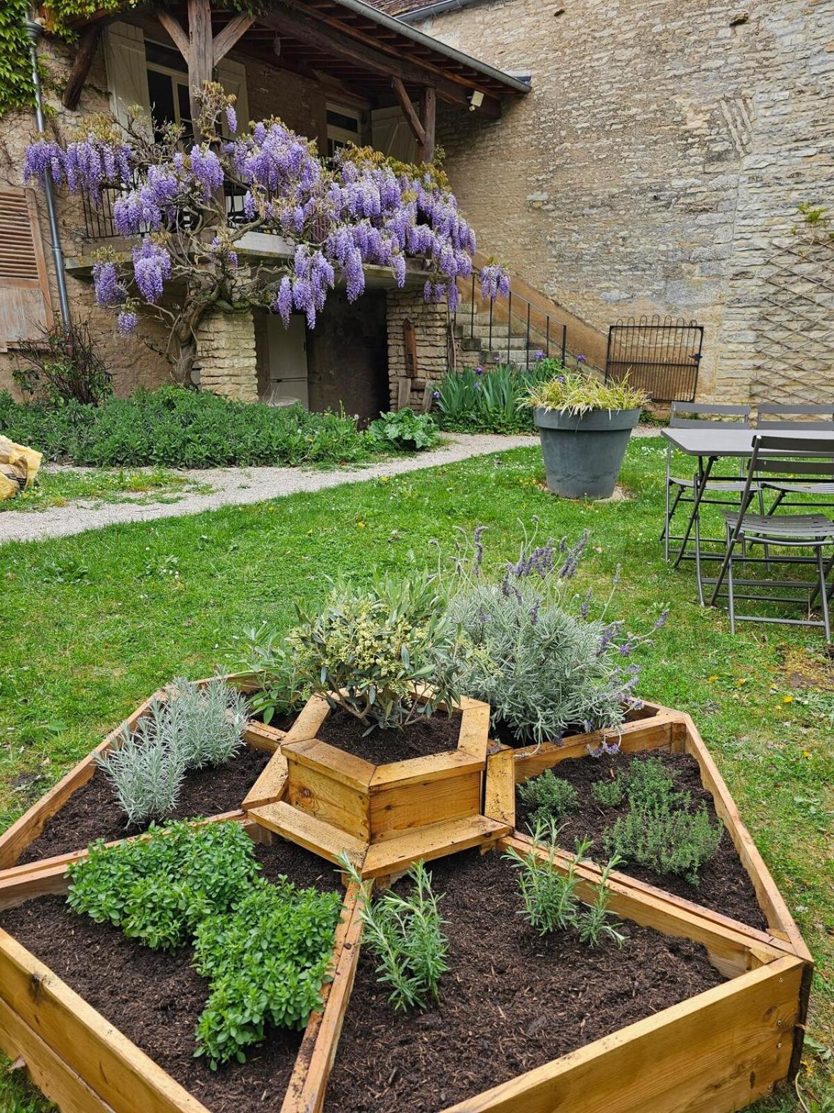 La Cote Monsieur Country house *